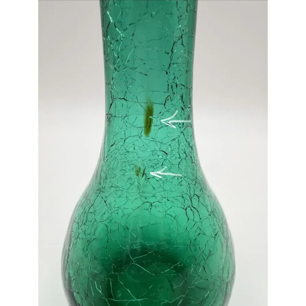 Hand Blown Emerald Green Crackle Glass Vase 7.5” Ruffled Rim Vintage Art Glass